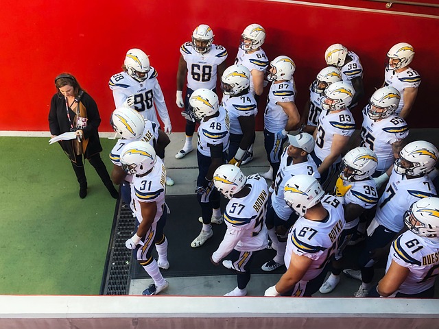 了火药味 了火药味